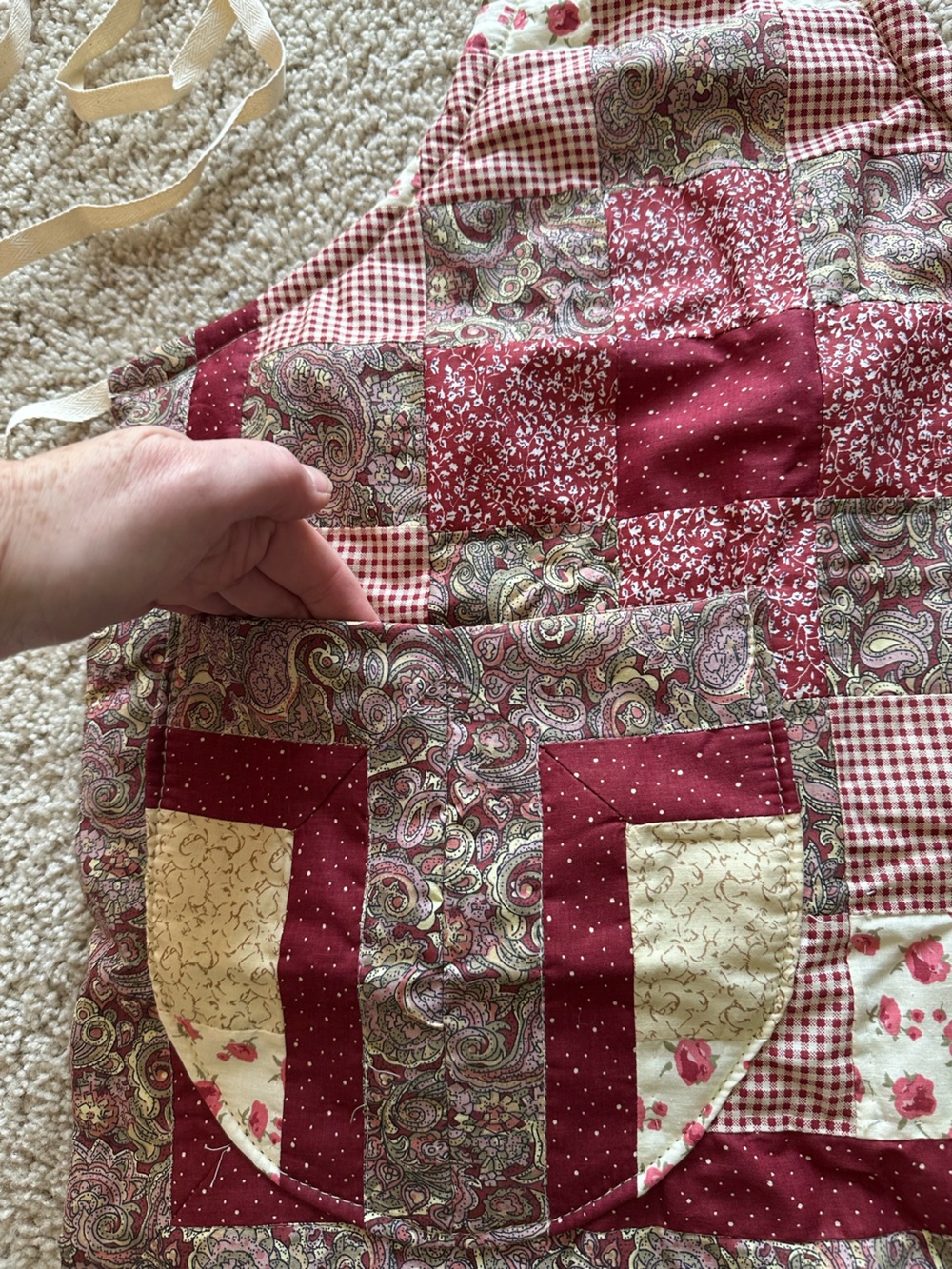 Hand Crafted Apron Burgundy & Cream Patchwork Quilted drawstring victorian heart - Picture 3 of 9